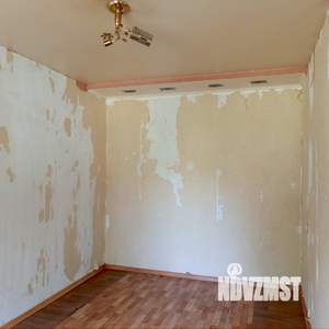 3-к квартира, вторичка, 55м2, 1/6 этаж