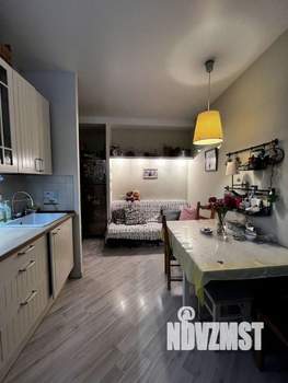 2-к квартира, вторичка, 53м2, 1/4 этаж