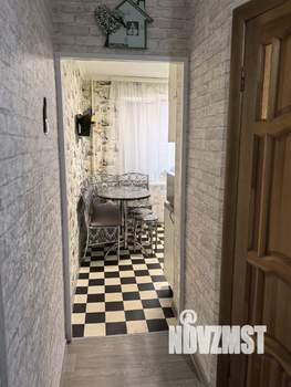 3-к квартира, вторичка, 60м2, 1/5 этаж