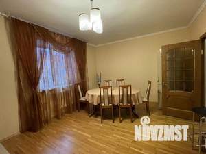 3-к квартира, вторичка, 128м2, 4/8 этаж