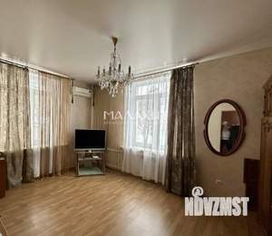 2-к квартира, вторичка, 54м2, 3/5 этаж