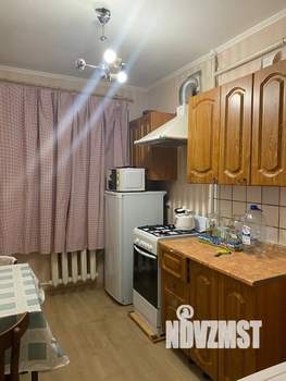 2-к квартира, вторичка, 43м2, 1/9 этаж