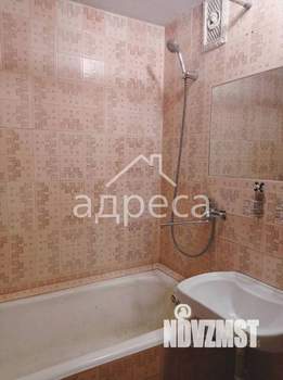 3-к квартира, вторичка, 69м2, 1/9 этаж