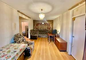 2-к квартира, вторичка, 44м2, 3/5 этаж