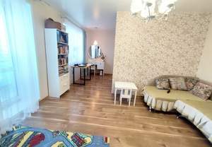 2-к квартира, вторичка, 73м2, 1/5 этаж