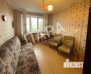 2-к квартира, вторичка, 49м2, 1/9 этаж