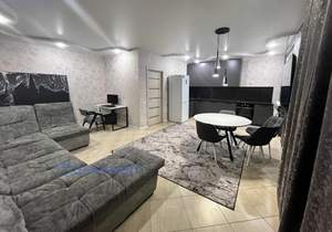 2-к квартира, вторичка, 65м2, 1/18 этаж