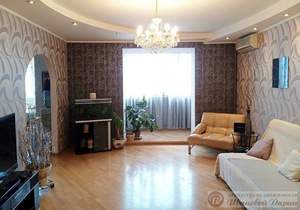 4-к квартира, вторичка, 130м2, 10/16 этаж