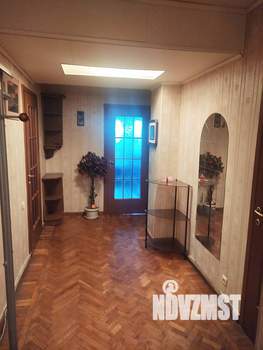 4-к квартира, вторичка, 128м2, 3/5 этаж