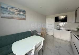 2-к квартира, вторичка, 61м2, 12/17 этаж