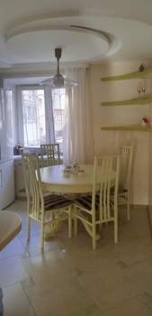 2-к квартира, вторичка, 52м2, 1/9 этаж