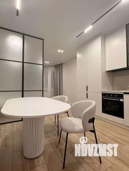 Студия квартира, вторичка, 40м2, 2/10 этаж