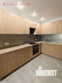 2-к квартира, вторичка, 71м2, 1/23 этаж