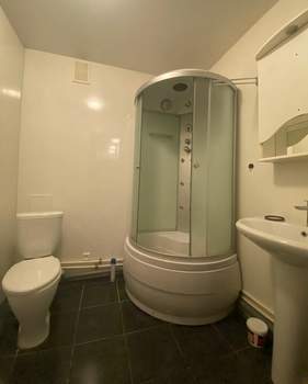 2-к квартира, вторичка, 46м2, 1/3 этаж