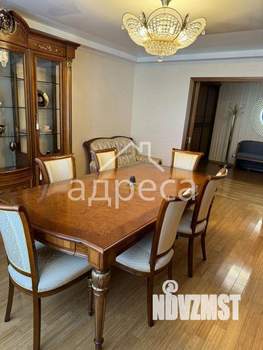 4-к квартира, вторичка, 96м2, 12/18 этаж