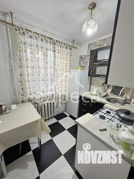 2-к квартира, вторичка, 42м2, 1/5 этаж