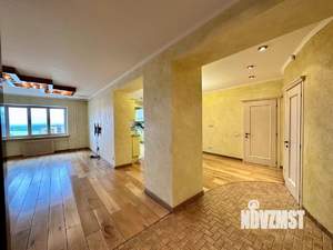 3-к квартира, вторичка, 100м2, 16/16 этаж