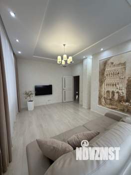 2-к квартира, вторичка, 76м2, 10/19 этаж