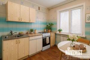 2-к квартира, вторичка, 52м2, 1/9 этаж