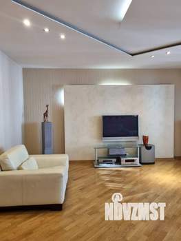 3-к квартира, вторичка, 112м2, 3/10 этаж