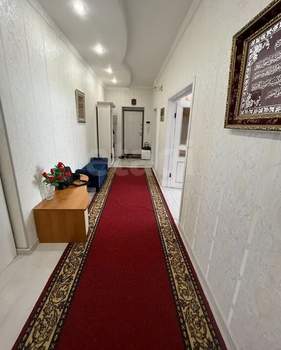 3-к квартира, вторичка, 109м2, 4/10 этаж