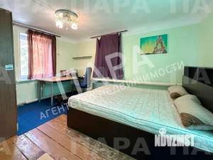 2-к квартира, вторичка, 65м2, 1/1 этаж