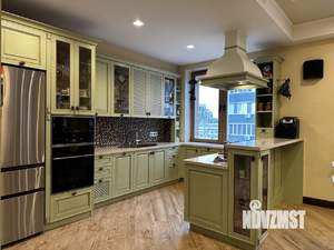 4-к квартира, вторичка, 196м2, 7/8 этаж