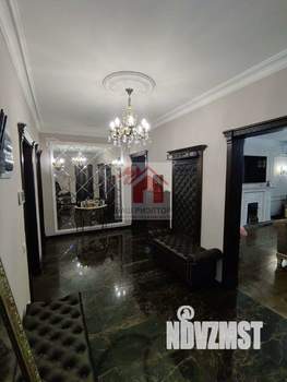 3-к квартира, вторичка, 130м2, 2/9 этаж