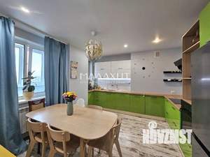 3-к квартира, вторичка, 97м2, 17/19 этаж