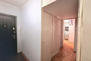 3-к квартира, вторичка, 58м2, 2/5 этаж