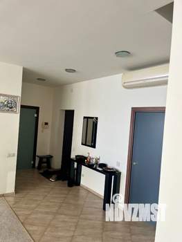 3-к квартира, вторичка, 210м2, 10/10 этаж