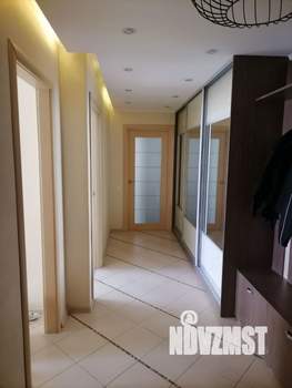 2-к квартира, вторичка, 72м2, 8/10 этаж