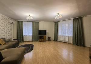 3-к квартира, вторичка, 70м2, 2/10 этаж