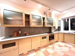 3-к квартира, вторичка, 137м2, 12/13 этаж