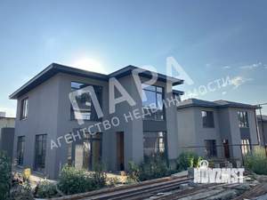 2-к квартира, вторичка, 190м2, 2/2 этаж