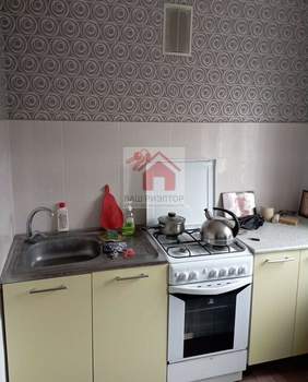 4-к квартира, вторичка, 64м2, 5/5 этаж