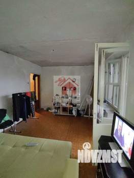 3-к квартира, вторичка, 65м2, 8/9 этаж