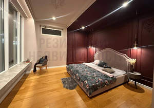 4-к квартира, вторичка, 150м2, 2/4 этаж