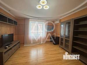 2-к квартира, вторичка, 63м2, 5/16 этаж