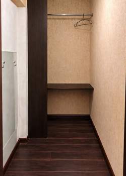 2-к квартира, вторичка, 43м2, 1/4 этаж