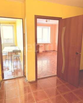 2-к квартира, вторичка, 64м2, 7/16 этаж