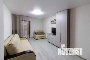 2-к квартира, вторичка, 70м2, 8/27 этаж