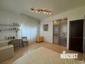 3-к квартира, вторичка, 139м2, 10/10 этаж
