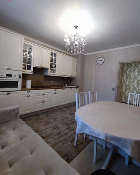 2-к квартира, вторичка, 72м2, 9/21 этаж