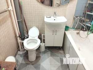 2-к квартира, вторичка, 43м2, 1/9 этаж