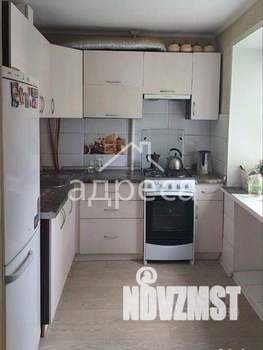 3-к квартира, вторичка, 51м2, 3/5 этаж