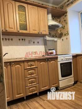 2-к квартира, вторичка, 50м2, 5/5 этаж