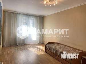 4-к квартира, вторичка, 126м2, 8/11 этаж