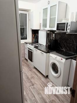 2-к квартира, вторичка, 43м2, 9/9 этаж