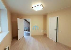 2-к квартира, вторичка, 91м2, 1/4 этаж